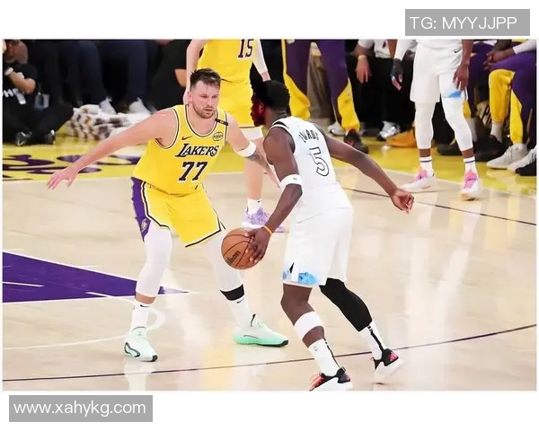 湖人惨败雷霆暴露内线防守短板,佩林卡启动迈尔斯·特纳交易引援计划 湖人惨败雷霆暴露内线防守短板,佩林卡启动迈尔斯·特纳交易引援计划